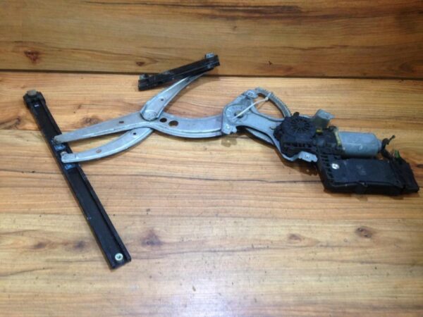 Fensterhebermotor vorne links VW TRANSPORTER T4 Bus 1990-2003 7D0959802