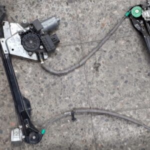 Fensterhebermotor vorne links FORD FOCUS I Saloon 1999-2004 0130821756