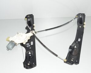 Fensterhebermotor vorne rechts BMW 1 (E87) 116 i 2004-2011 0130822225