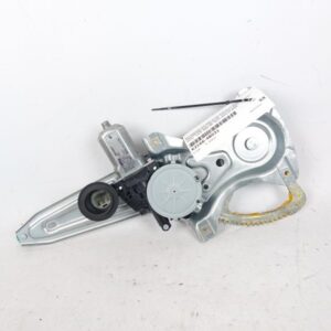 Fensterhebermotor hinten links  TOYOTA YARIS 2010-2020 857100D100