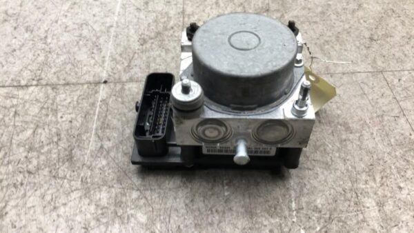 ABS Steuergerät HYUNDAI i20 2008-2012 589101J020