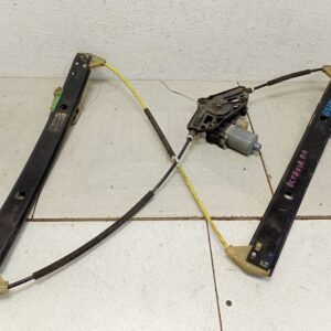 Fensterhebermotor hinten links TOYOTA AURIS 2013-2018 857100D100