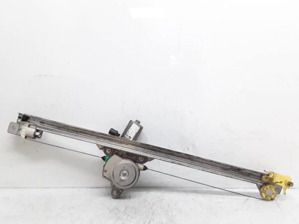 Fensterhebermotor vorne rechts OPEL VIVARO 2001-2014 7700311821