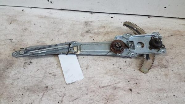 Fensterhebermotor vorne links Daihatsun Grand Move 2000 8572087703