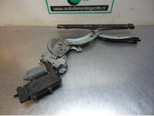 Fensterhebermotor rechts vorne VW PASSAT B3/B4 Variant 1990-1997 05075011