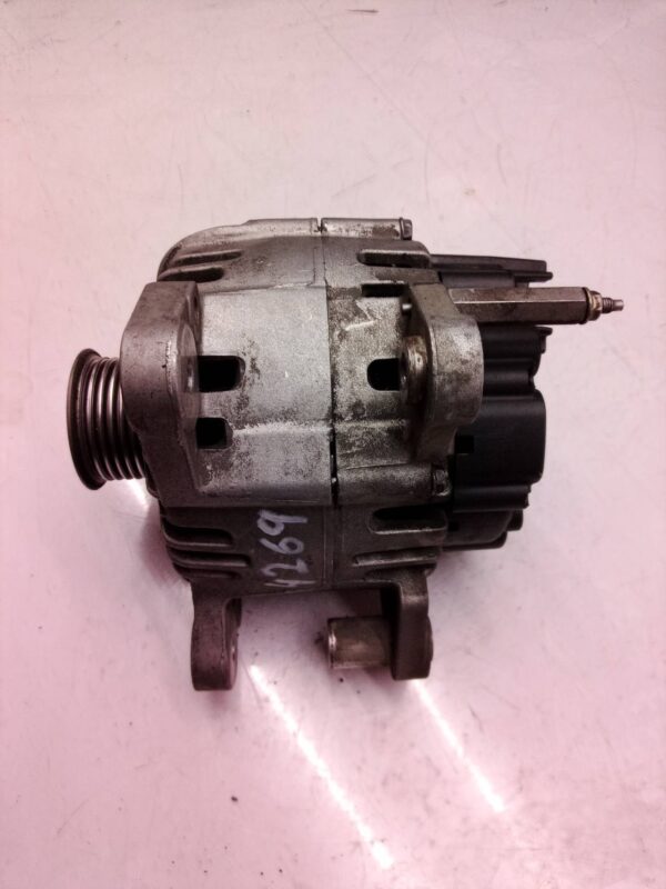 Lichtmaschine VW GOLF V 2003-2008 03C903023B