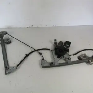 Fensterhebermotor vorne links SKODA OCTAVIA I 1997-2006 0130821730