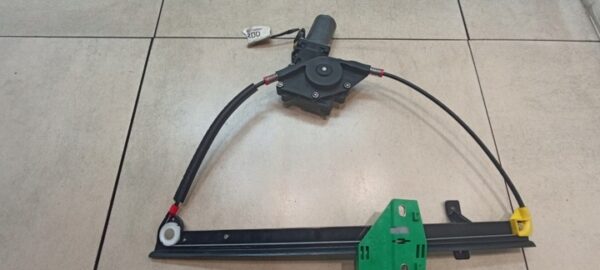 Fensterhebermotor vorne rechts FORD FIESTA IV 1995-2002 130821683