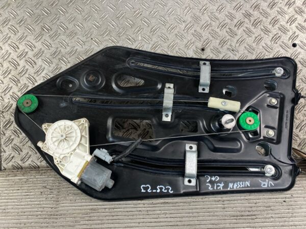 Fensterhebermotor hinten rechts NISSAN MICRA 2005-2010 83700BC000