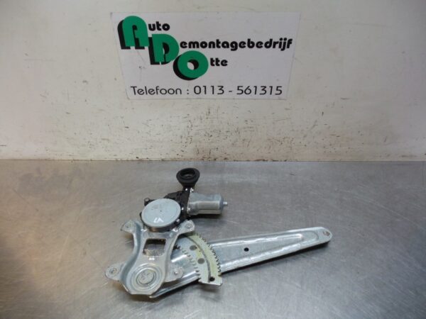 Fensterhebermotor hinten links DAIHATSU SIRION  2005-2025 2621002460