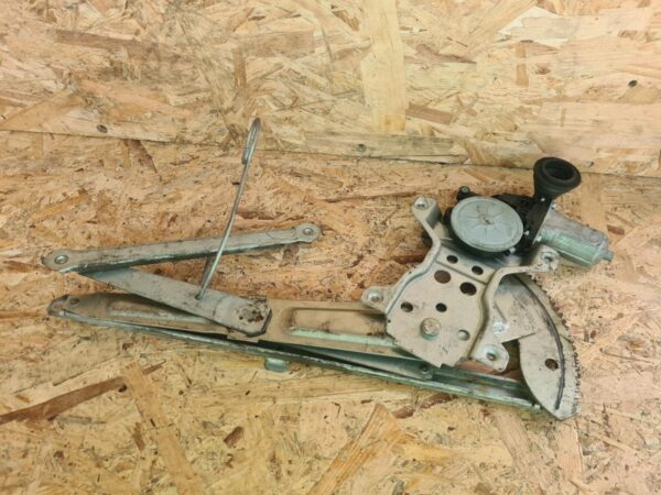 Fensterhebermotor vorne rechts SUZUKI SWIFT III 2005-2025 2621003370