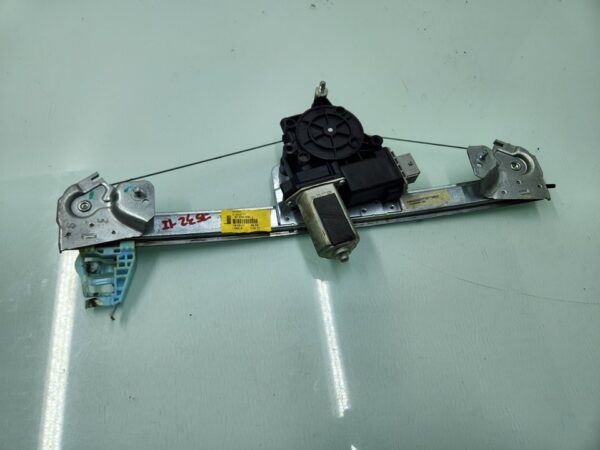 Fensterhebermotor vorne links  LANCIA YPSILON 2011-2018 51833777