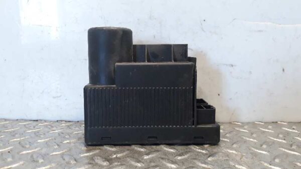 Zentralverriegelung Pumpe MERCEDES-BENZ C-CLASS (W202) 1993-2000 2028000048