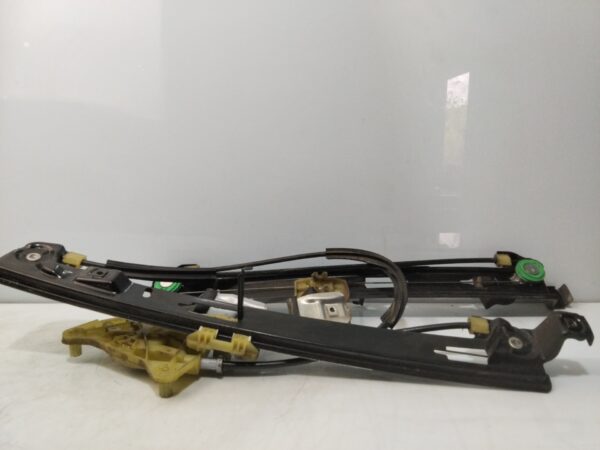 Fensterhebermotor vorne rechts SEAT LEON 2005-2013 IP0867436