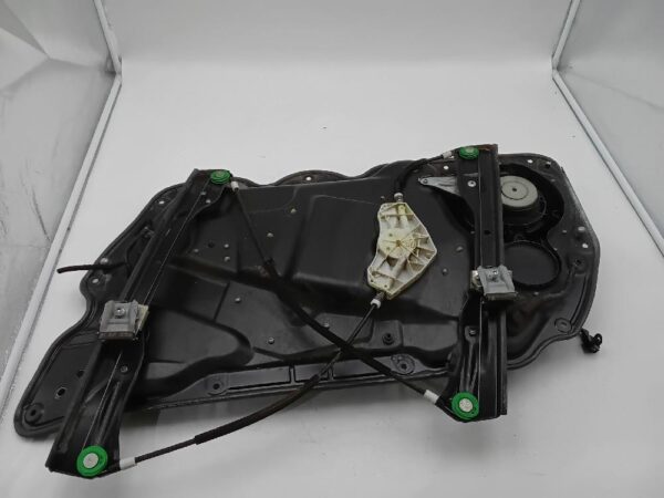 Fensterhebermotor vorne links VW PASSAT B6 2005-2010 980873101