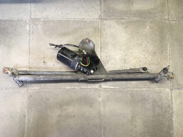 Wischermotor vorne VOLVO S40 I 1999-2000 390241170