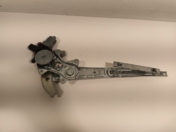 Fensterhebermotor vorne rechts MITSUBISHI MIRAGE 2012-2025 210260