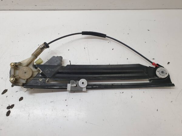 Fensterheber hinten rechts  BMW 5 (E39) 2000-2003 67628360511