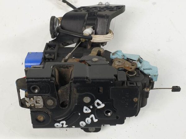 Türschloss vorne rechts VW TOUAREG 2003-2010 3D2837016