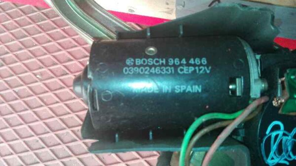Wischermotor vorne ALFA ROMEO 164 1987-1998 0390246331