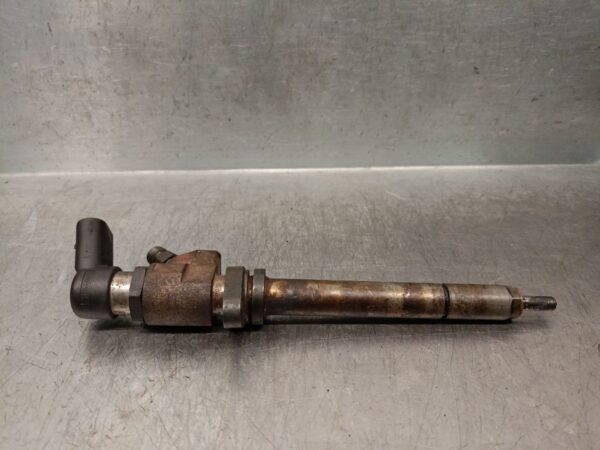 Injektor PEUGEOT 407 SW 2004-2010 9657144580