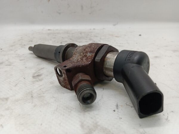 Injektor SUZUKI VITARA 2003-2005 9636819380