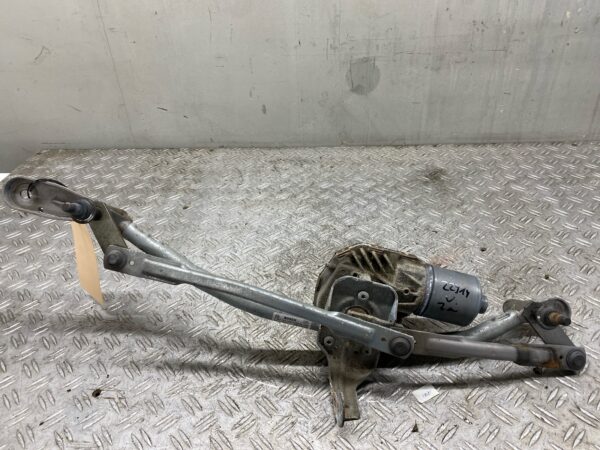 Wischermotor vorne BMW 3 (E36) 1990-1998 83635140