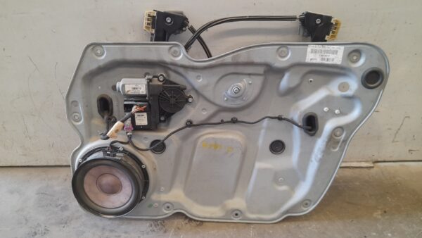 Fensterhebermotor Vorne rechts VW TOURAN 2003-2004 1k0959792a