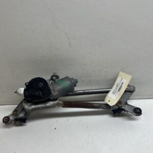 Scheibenwischermotor vorne TOYOTA YARIS 2005-2012 851100D080