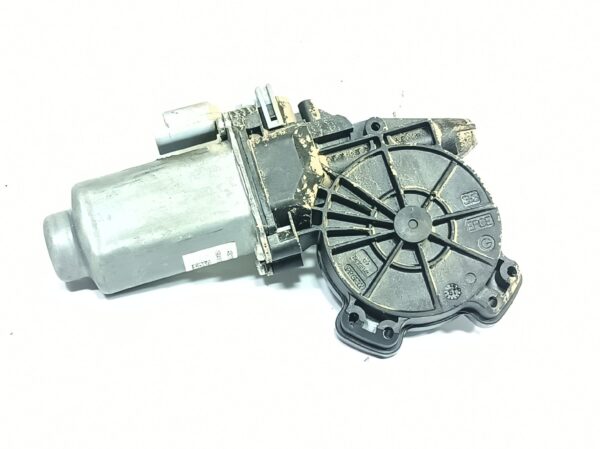 Fensterhebermotor vorne rechts CITROËN DS3 90 430101F0