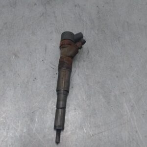Injektor BMW 7 (E38)  1996-2001 0445110047