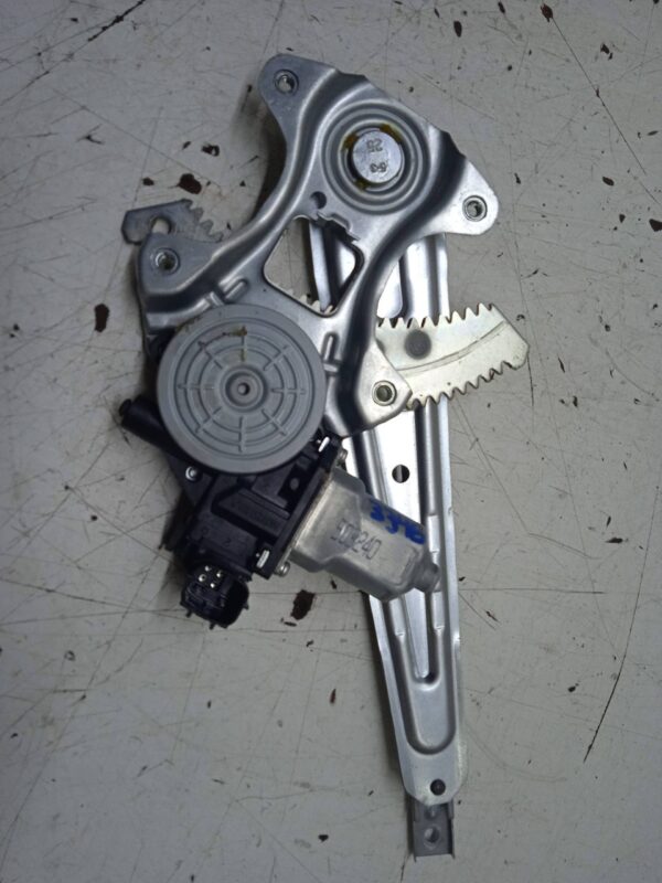 Fensterheber hinten rechts  NISSAN JUKE 2010-2019 503240