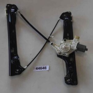 Fensterhebermotor vorne links BMW 3er 2004-2011 0130822226