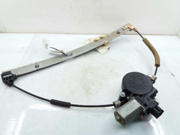 Fensterhebermotor vorne rechts MAZDA 2 2007-2015 CM012010