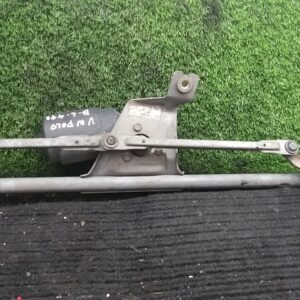 Wischermotor vorne VW POLO III 1996-1999 397 020 373