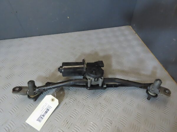 Scheibenwischermotor vorne OPEL TIGRA 1994-1998 22116327