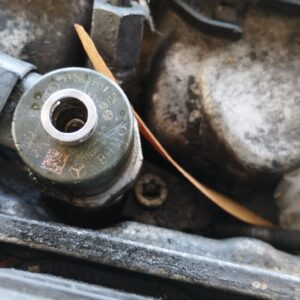 Injektor MERCEDES-BENZ E-CLASS (W211) 2002-2008 0445110177