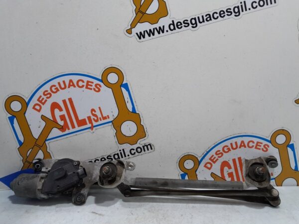 Wischermotor vorne MITSUBISHI COLT 2004-2012 8250A231