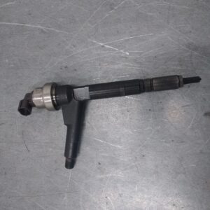 Injektor OPEL MERIVA A MPV 2003-2010 8973138614