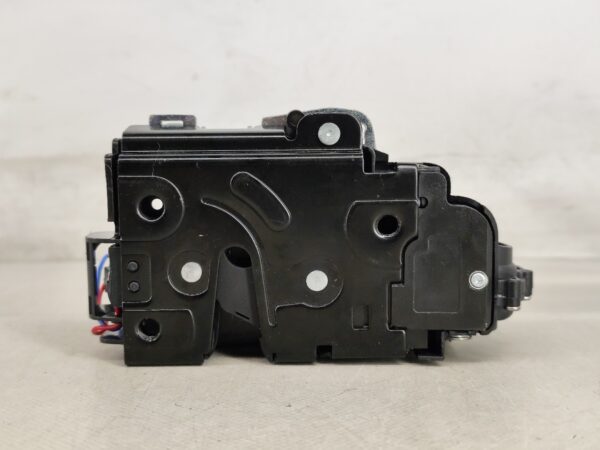 Türschloss vorne links VW POLO 1999-2001 0143261