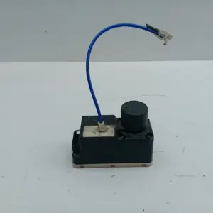 Zentralverriegelung Pumpe VW POLO 1999-2001 6N0962257