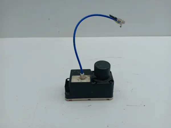 Zentralverriegelung Pumpe VW POLO 1999-2001 6N0962257