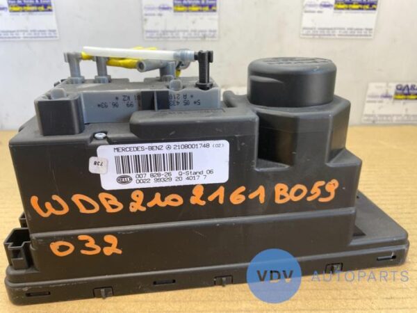 Zentralverriegelung Pumpe MERCEDES-BENZ (W210) E 200 CDI 1999-2002 2108001748