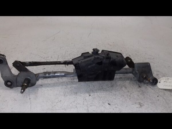 Scheibenwischermotor vorne DAIHATSU TREVIS 85110B1030