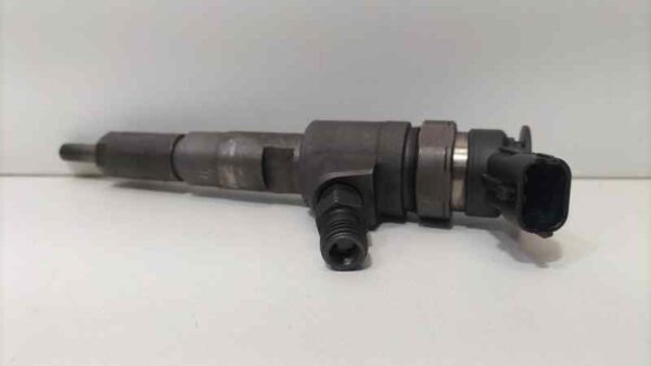 Injektor PEUGEOT 206 Hatchback 1998-2012 0445110135