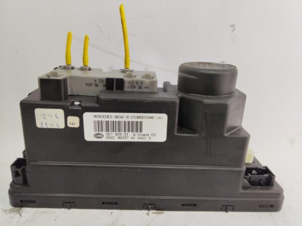 Zentralverriegelung Pumpe MERCEDES-BENZ CLK (C208) 1997-2002 2108001048