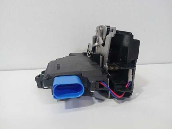 Türschloss vorne links VW GOLF V 2005-2008 3D1837015