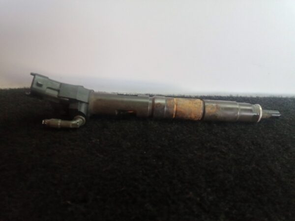 Injektor TOYOTA AURIS 2007-2012 0445116044
