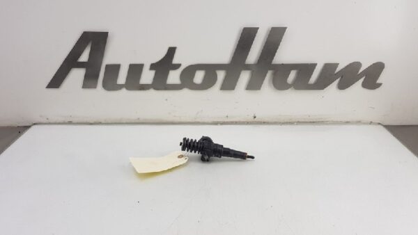 Injektor VW TRANSPORTER T5 Van 2003-2009 036130073AG