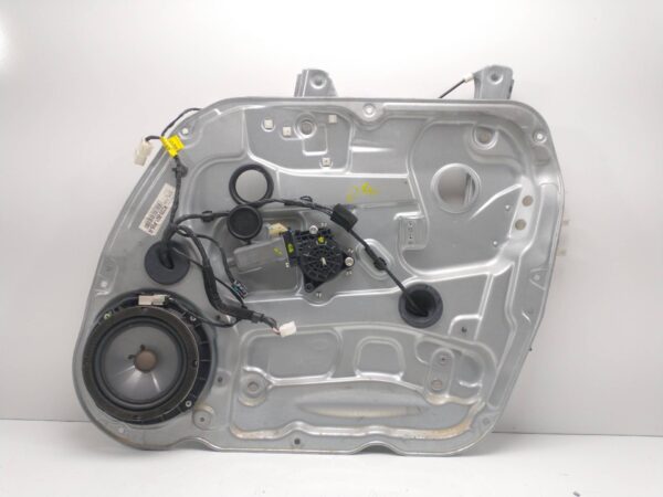 Fensterhebermotor vorne rechts KIA CARENS III MPV 824801D230